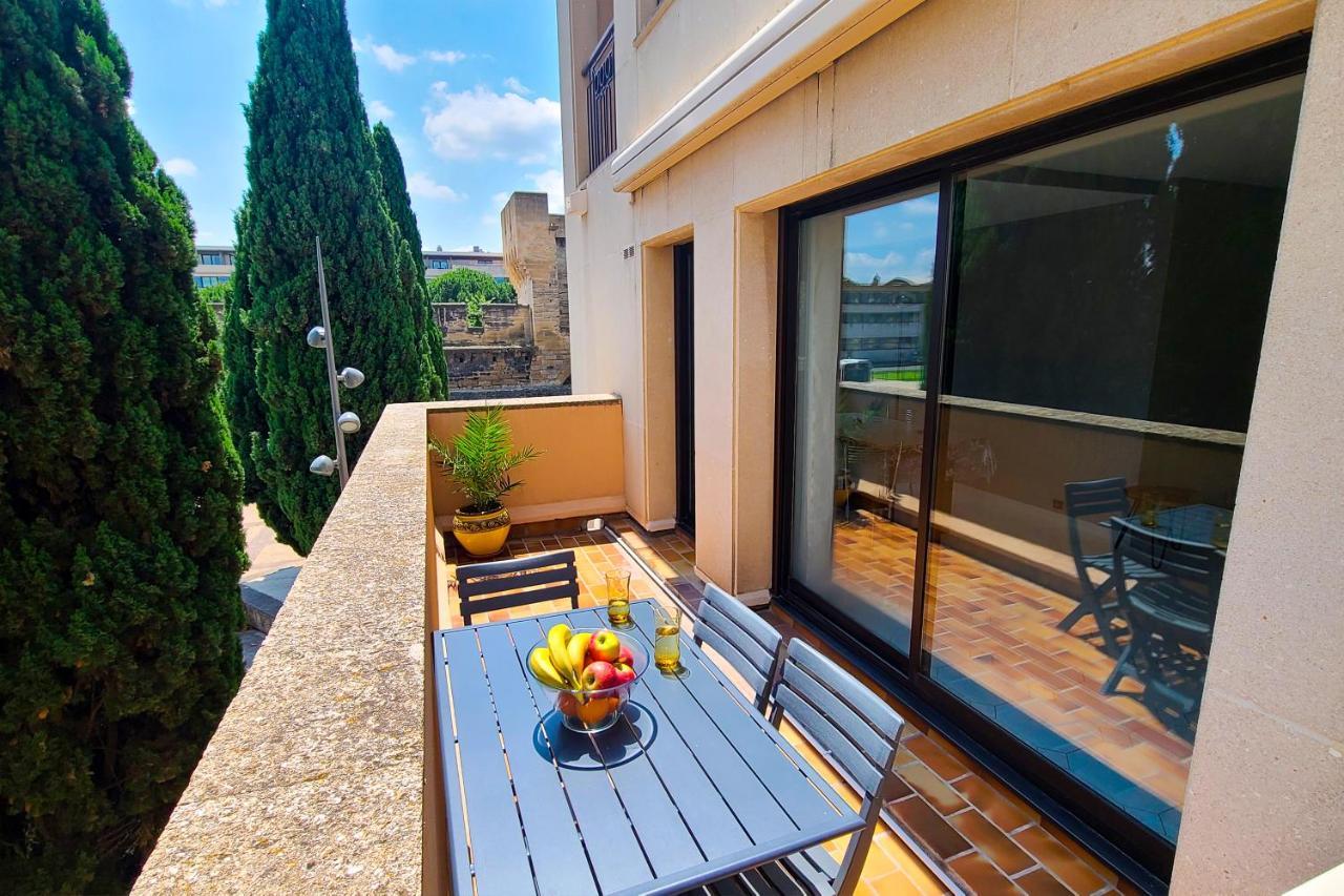 Apartamento Regard Sur Les Remparts - Terrasse & Parking Aviñón Exterior foto